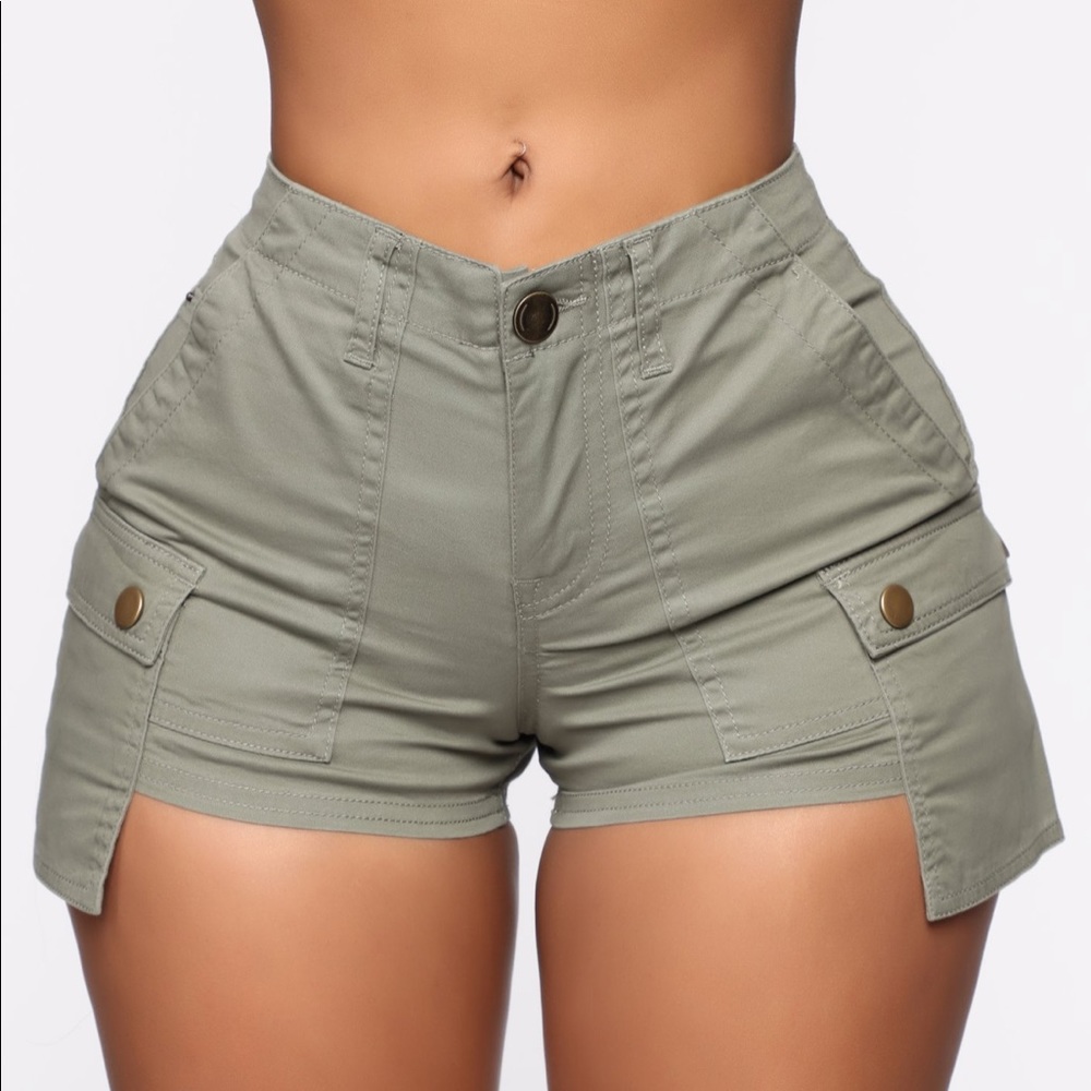 Fashion Nova NWOT Olive Green High-Waisted Shorts